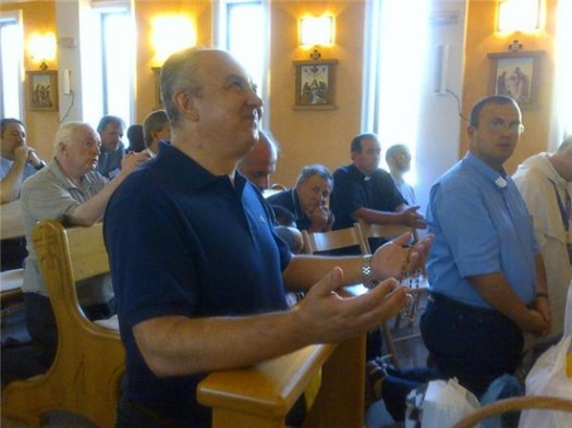 Medjugorje: Ivan durante l'apparizione dell'8 Agosto 2013 - Foto di Radio Maria - Tutti i diritti riservati