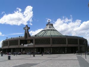 Nuova Basilica di Guadalupe - Foto di Janothird~commonswiki - Licenza CC BY-SA 3.0